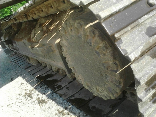 รถแบคโฮ  CAT  320B.    สนใจติดต่อ   081 - 6079515