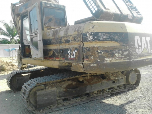 รถแบคโฮ  CAT  320B.    สนใจติดต่อ   081 - 6079515