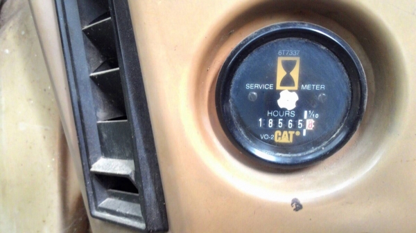 ขายรถแบคโฮ CAT 315 B ระบบไฟเต็ม ราคา 600000 ขายรถแบคโฮ CAT 315 B ระบบไฟเต็ม ราคา 600000