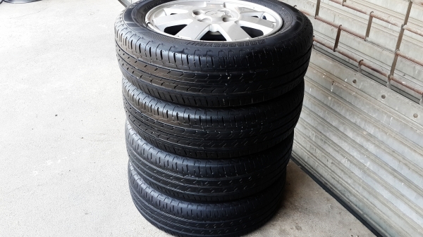 ล้อ Mitsubishi มิราจ ขอบ 14 4รู100 ยาง Bridgestone ปี13 สภาพสวยดอกหนา ล้อ Mitsubishi มิราจ ขอบ 14 4รู100 ยาง Bridgestone ปี13 สภาพสวยดอกหนา