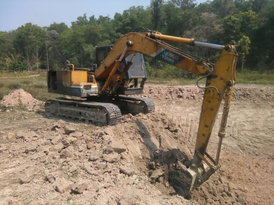 ขายรถแบคโฮ KOBELCO SK045 เอกสารเล่มทะเบียน ขนาดรถเท่ากับรถ 120 ราคา 490000