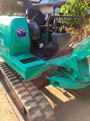 KOMATSU  20-7 ขนาดPC-20 รถเก่านอกแท้100\%มีเอกสาร☎️สนใจติดต่อ 085-5632278 (ราคาต่อรองได้)