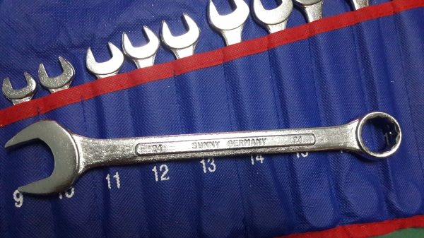 ขายประแจแหวนข้างปากตาย8-24 SUNNY TOOLS. งานเก่าเก็บ