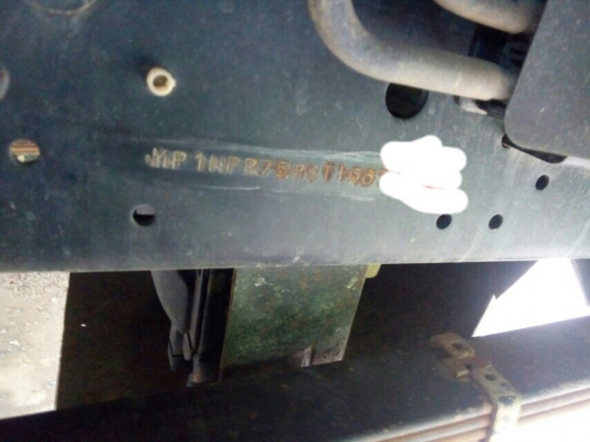 6ล้อดั้มNPR  150  แรงม้า มือเดียวป้ายแดง  (รถห้างแท้) ปี 55   สภาพสวยมากๆๆ  พร้อมใช้งาน  เล่มติดมือ...