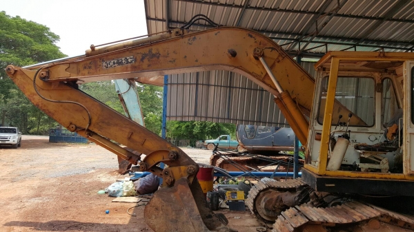 ขาย แบคโฮ KOBE R907A เอกสารใบซื้อขาย ช่วงล่างดี รถใช้งานได้ปกติ ขาย แบคโฮ KOBE R907A เอกสารใบซื้อขาย ช่วงล่างดี รถใช้งานได้ปกติ