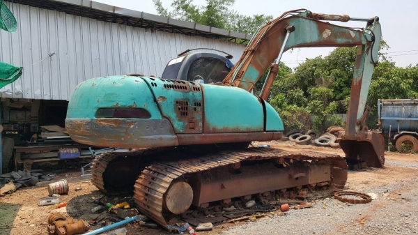 ขาย แบคโฮ KOBELCO SK200-5 เอกสารใบซื้อขาย รถใช้งานได้แต่ต้องเก็บงานหน่อย ราคาจะซื้อค่อยคุยกันครับ