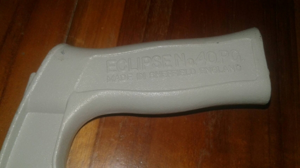 ขายเลื่อยเหล็กอังกฤษเก่าเก็บ ECLIPSE Made in England.งานเก่าเก็บ