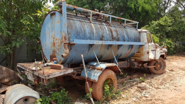 ขาย รถน้ำ 6 ล้อหัวยาว เอกสารเล่มทะเบียนมีครบ ขายตามสภาพ ราคาต่อรองได้ ขาย รถน้ำ 6 ล้อหัวยาว เอกสารเล่มทะเบียนมีครบ ขายตามสภาพ ราคาต่อรองได้