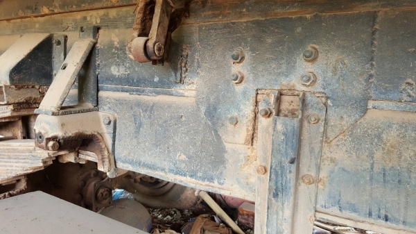 ขาย ตามสภาพ 6 ล้อดั้ม หัวยาว เอกสารเล่มทะเบียนมีครบ เฟืองท้าย FUSO ไม่มีเครื่องเกียร์ คัสซีสวย มีชุดกระบอกดั้ม ราคาคุยได้ครับ