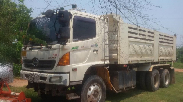 ขายดาวน์ รถสิบล้อ HIno FM2P 380 แรงม้า กะบะดั้มสามมิตร มีระบบลากพ่วง