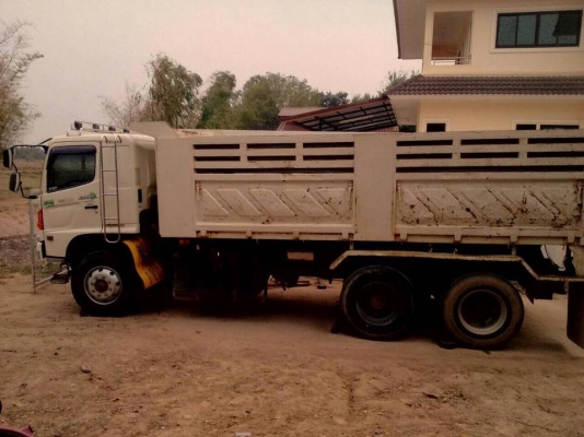 ขายดาวน์ รถสิบล้อ HIno FM2P 380 แรงม้า กะบะดั้มสามมิตร มีระบบลากพ่วง