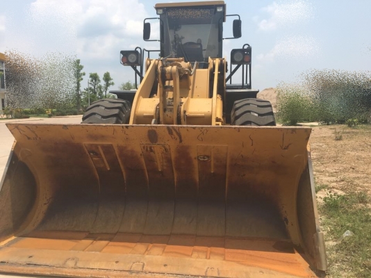 ขายรถตัก SEM 650 B  บุงกี้ 3.5 คิว รถสวยพร้อมใช้งาน  ราคาต่อรองสนใจสอบถามได้ 0932795977