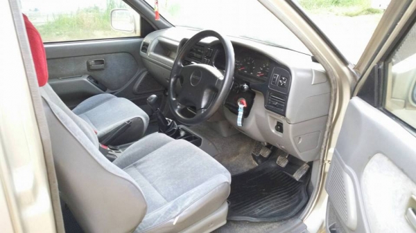 รถบ้านแท้ ISUZU DRAGON POWER รุ่นท๊อปสุด 2.5 SLX TRUBO ปี 44 พวงมาลัยเพาเวอร์แท้