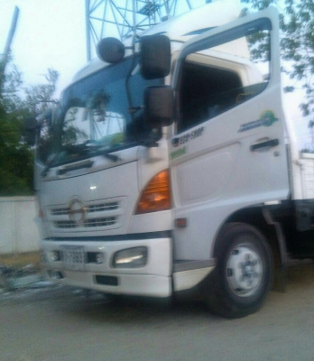 หกล้อ ฮีโน่ FC4J145ปี48ช่วงยาว5.50ม สภาพดีสวยพร้อมใช้ ทะเบียนพร้อมโอน