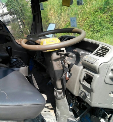 สีล้อ อีซุซุ NHR-55E 4JB1-100ปี38 ช่วงยาว3.20ม ป้ายเล็กไม่ติดเวลา สภาพดีพร้อมใช้งาน ทะเบียนพร้อมโอน ราคาเบาๆ 245,000บ ครับท่าน