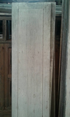 บานประตูไม้สักเก่าไม้แผ่นเดียว