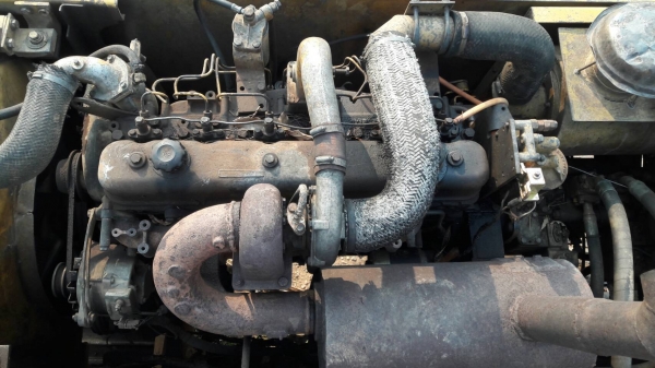 ขาย 385,000 KOMATSU pc200-3 เครื่องดี ปั้มแรง เอวดี ช่วงล่างพร้อมใช้ 090-772-3710 090-772-3708