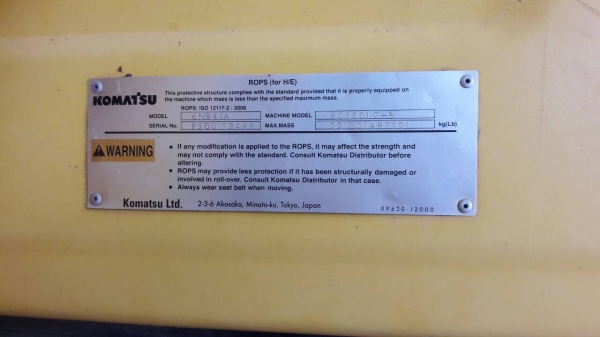 รถแบคโฮ  KOMSTSU  PC 160 LC - 8 , ( รถทำงาน 8,6xx ชม. )     สนใจติดต่อ  081 - 6079515