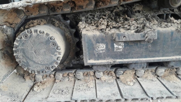 รถแบคโฮ  KOMSTSU  PC 160 LC - 8 , ( รถทำงาน 8,6xx ชม. )     สนใจติดต่อ  081 - 6079515