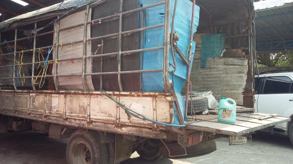 ขายถูกๆกระบะอีซูซุ115เป็นคอกเหล็กยาว5เมตรเดิมๆ