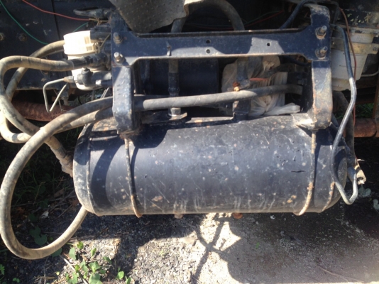 รถอีซูซุ 10 ล้อดั้ม FXZ  240 แรงม้า. ปี 39. (  นางฟ้าแท้. )    สนใจติดต่อ  081 - 6079515