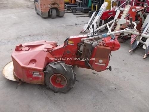 รถตัดหญ้าแบบเดินตาม รหัสสินค้า : 80802894 ยี่ห้อ : STAR รุ่น : HTS7000