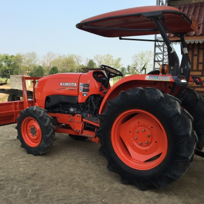 ขายรถไถคูโบค้า L4708โฟวินมีไบมีดราคา365000บาทสนใจโทร0813655997อำพรพาเจริญ รถอยู่วังบัว อ คลองขลุง จ กำแพงเพชร