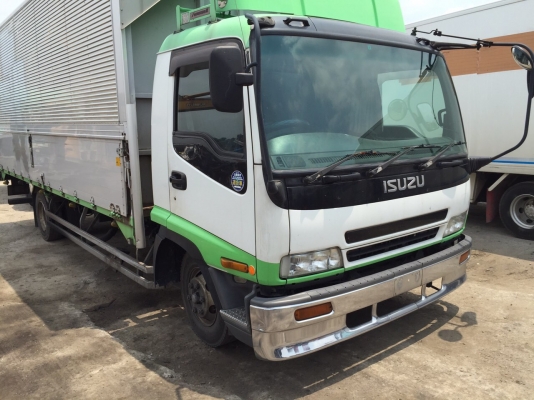 ISUZU FRR35 เครื่อง6HL1 205แรงม้า เครื่องธรรมดา เป็นรถหัวแชทซีนะค่ะไม่มีตู้ ISUZU FRR35 เครื่อง6HL1 205แรงม้า เครื่องธรรมดา เป็นรถหัวแชทซีนะค่ะไม่มีตู้