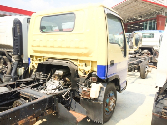 ISUZU NPR การ์ตูน 4HF1 แก๊ส NGV สภาพสวย จอดอยู่ที่เซียงสระบุรี