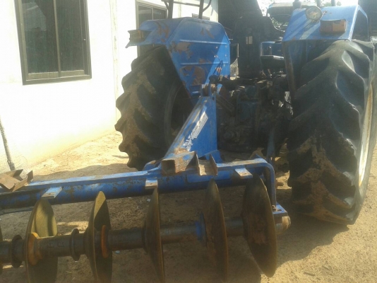 ขายรถไถ Ford 6610 N040 เล่มทะเบียน รถสวยเดิม สภาพพร้อมใช้ 0811838154