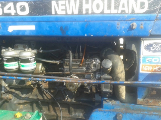 ขายรถไถ Ford 6610 N040 เล่มทะเบียน รถสวยเดิม สภาพพร้อมใช้ 0811838154