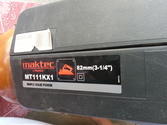 กบไฟฟ้า MAKTEC MT-111 กบไฟฟ้า MAKTEC MT-111