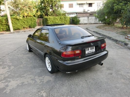 ขายhonda civic eg ferio หลังคาซันรูฟตรงรุ่นไม่มีเเตก เครื่องd15b