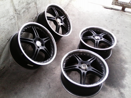 ขอบ18นิ้ว4รู100 สวยๆ 4 ล้อ ราคา 7500 บาท ขอบ18นิ้ว4รู100 สวยๆ 4 ล้อ ราคา 7500 บาท