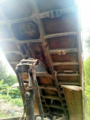 รถบรรทุก 10 ล้อ 1 เพลา HINO รุ่น FM1 เครื่อง 220 แรง ปี37 ราคา 680,000 บ.รถอยู่บางบัวทอง