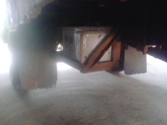 รถอีแต๋น