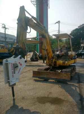 หัวเจาะใหม่ ASADA รุ่น A-30 แท้ๆจากญี่ปุ่น ติดตั้งกับ pc40-5 ราคาโรงงาน โทร.02-9409240-4 หัวเจาะใหม่ ASADA รุ่น A-30 แท้ๆจากญี่ปุ่น ติดตั้งกับ pc40-5 ราคาโรงงาน โทร.02-9409240-4