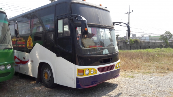 ขายรถบัส 2 คัน แอร์ เบนซ์ ปี 94ยาว 12 เมตร 220 แรง ภายในเบาะสวย กับ อีซูซุ พัดลมรถยาว 10 เมตร