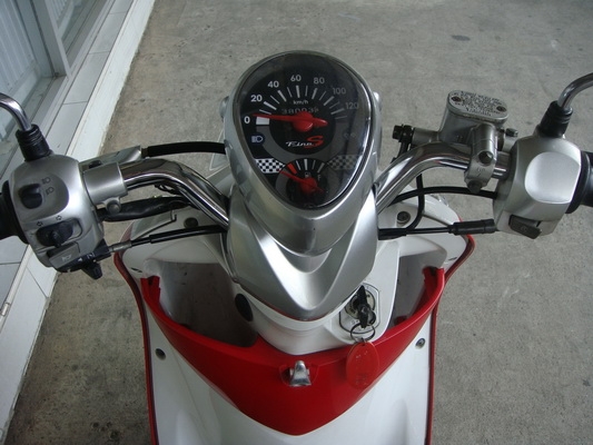 ฟีโน่ คาร์บู ล้อแม็ก 13000 บาท