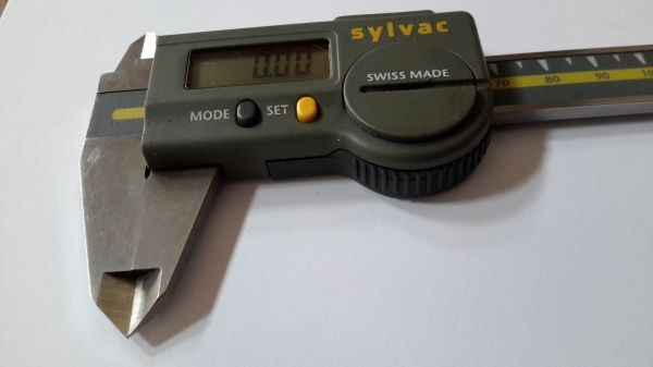 ขายเวอร์ เนียร์ mitutomo made in japan ตัวที่2 ขายเวอร์ เนียร์ mitutomo made in japan ตัวที่2