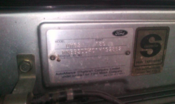 Ford 4X4 สวยๆ พร้อมใช้ ยางใหม่ แอร์หนาวครับ