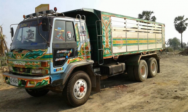 ขายรถ210Fเครื่องเดิมเกียรฟูเลอรเดิมกะบะเจียม