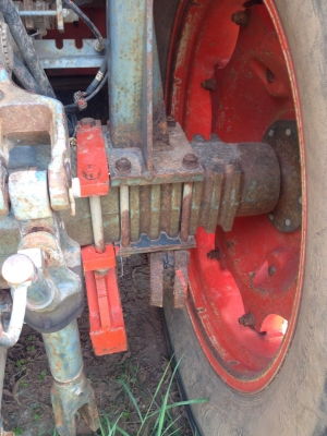 M9000พร้อมเล่มทะเบียนมีดันหน้าผากหลังไม่มี