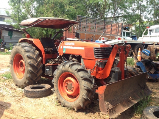 M9000พร้อมเล่มทะเบียนมีดันหน้าผากหลังไม่มี