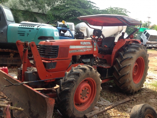 M9000พร้อมเล่มทะเบียนมีดันหน้าผากหลังไม่มี