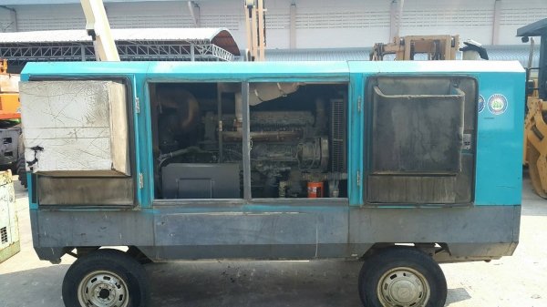 ปั้มลม Airman PDS655S เก่าญี่ปุ่นไม่เคยใช้ในไทย 100\% ลม 7-8 Bar. สภาพเครื่องสวยๆ สกรูแน่นๆ ธีรเทพ 0627091748