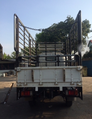 Hino 4 ล้อ (โฉมใหม่) ปี55 เครื่องยนต์ 136 แรงม้า กระบะยาว3.05เมตร มีคอก สภาพสวยพร้อมใช้งาน