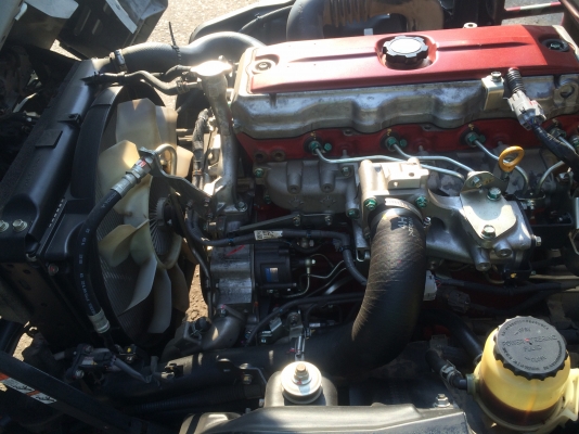 Hino 4 ล้อ (โฉมใหม่) ปี55 เครื่องยนต์ 136 แรงม้า กระบะยาว3.05เมตร มีคอก สภาพสวยพร้อมใช้งาน