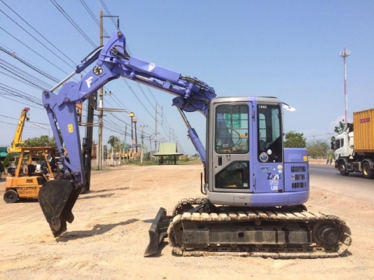 ขายรถแบคโฮ HITACHI ZX75UR คอลโทรลสั้น สภาพสวยพร้อมใช้ นำเข้าจากญี่ปุ่น มีVDOการทำงานครับ