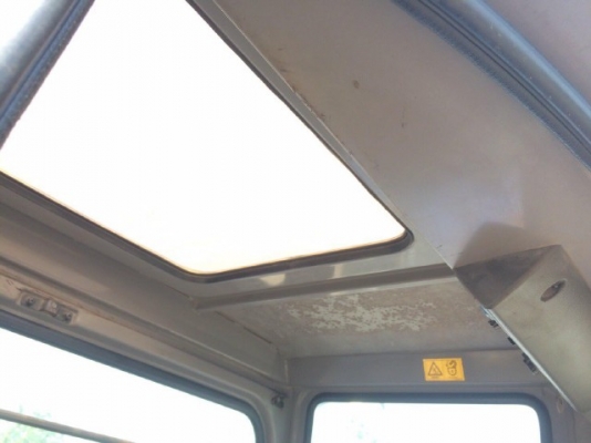 ขายรถแบคโฮ HITACHI ZX75UR คอลโทรลสั้น สภาพสวยพร้อมใช้ นำเข้าจากญี่ปุ่น มีVDOการทำงานครับ ขายรถแบคโฮ HITACHI ZX75UR คอลโทรลสั้น สภาพสวยพร้อมใช้ นำเข้าจากญี่ปุ่น มีVDOการทำงานครับ